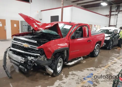 2014 Chevrolet Silverado 1500 Work Truck 2Wt z USA, uszkodzony, nr VIN 1GCNKPEHXEZ368938